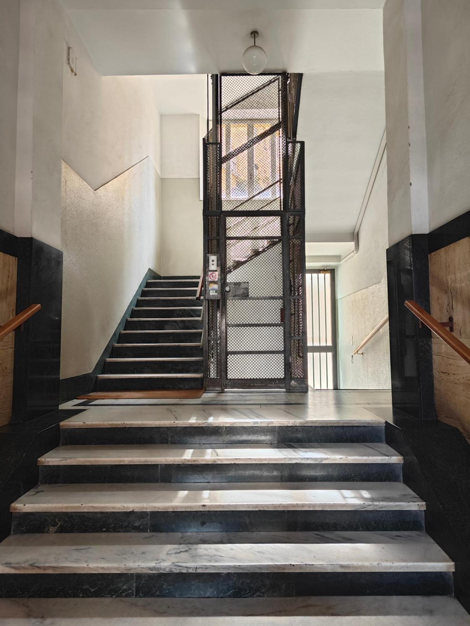Fluere Apartment Bologna Bagian luar foto