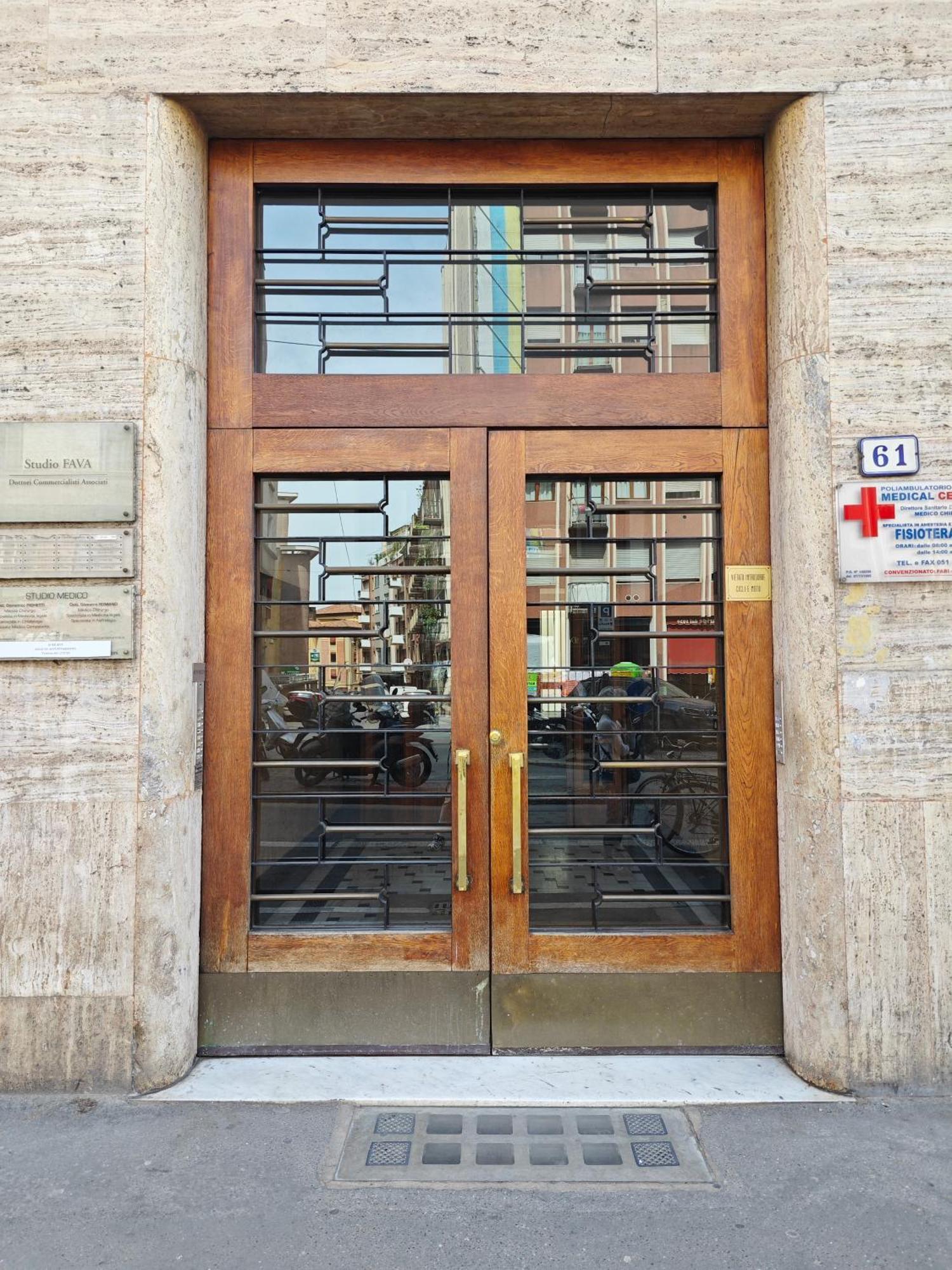 Fluere Apartment Bologna Bagian luar foto
