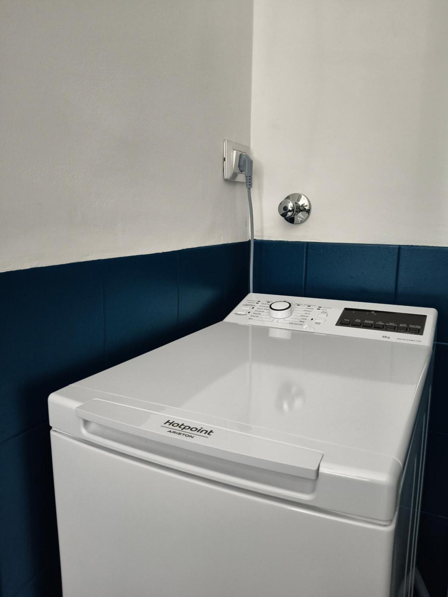 Fluere Apartment Bologna Bagian luar foto